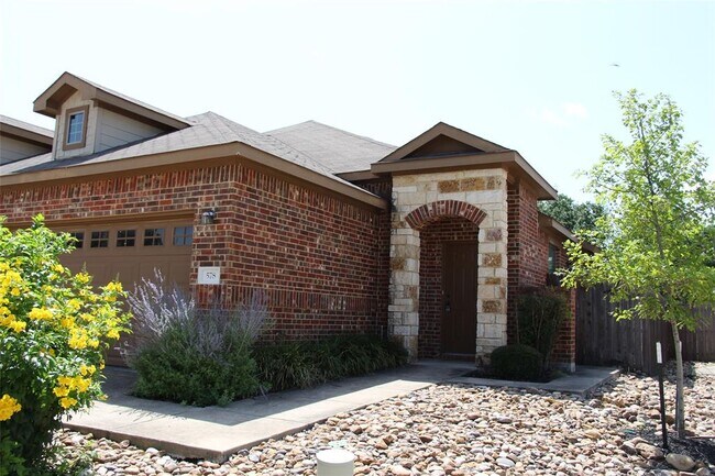 578 Creekside Cir in New Braunfels, TX - Building Photo - Building Photo