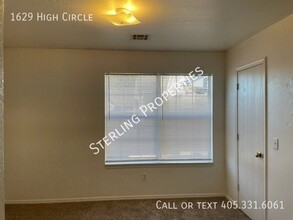 1629 High Cir in Norman, OK - Building Photo - Building Photo