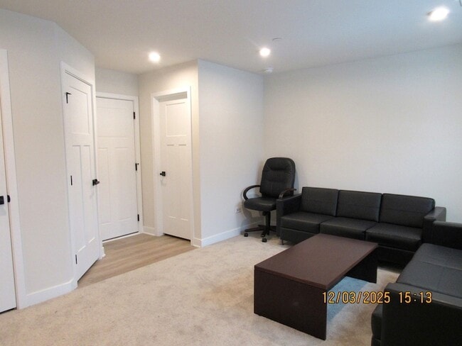 155 Canterbury Way in Lake Zurich, IL - Building Photo - Building Photo