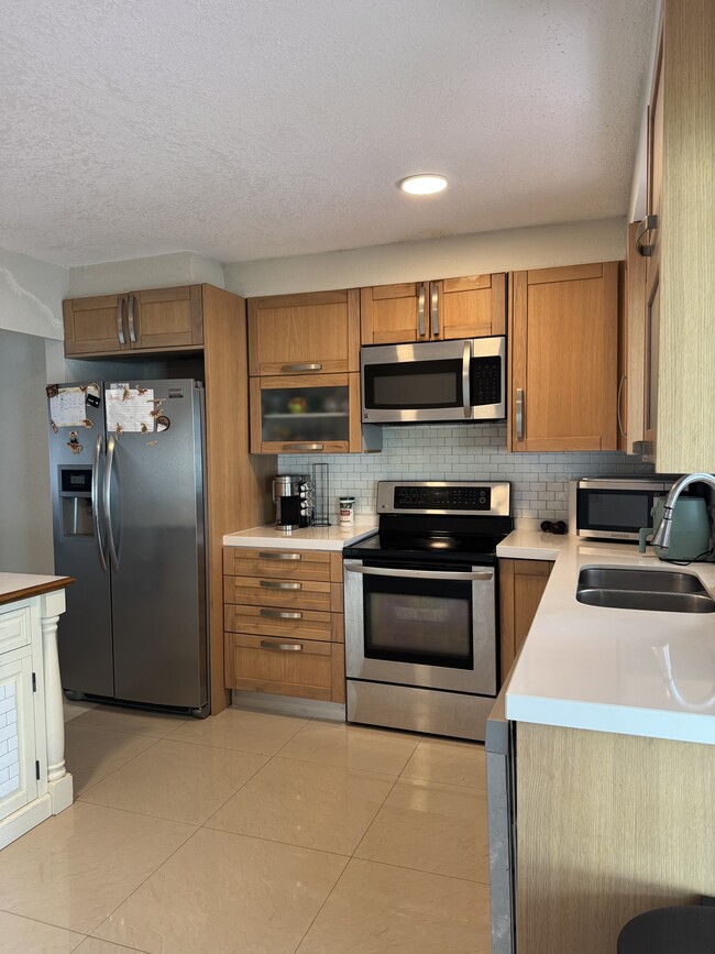 property at 6880 Raleigh St