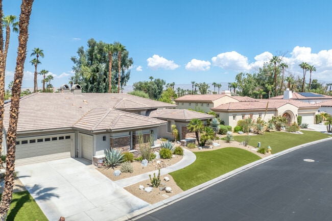 Mission Hills Country Club