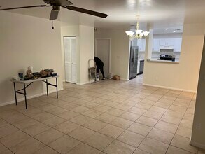 3673 NW 94th Ave in Sunrise, FL - Building Photo - Building Photo