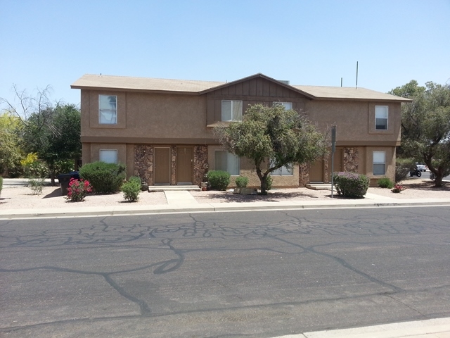 2027 N Lazona Dr in Mesa, AZ - Building Photo - Building Photo