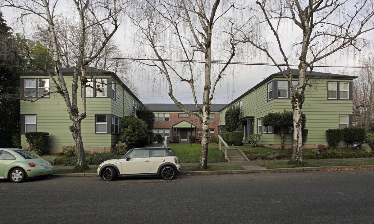 The Twelve Plex in Portland, OR - Building Photo