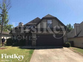 1298 Easterwood Blvd in Gardendale, AL - Building Photo