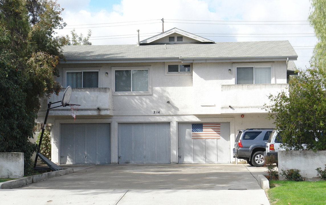 214 Johnson Ave in El Cajon, CA - Building Photo