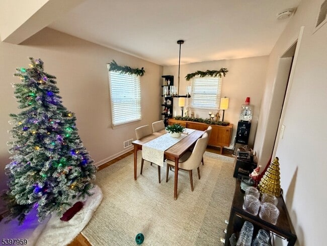 property at 3 Arthur Rd