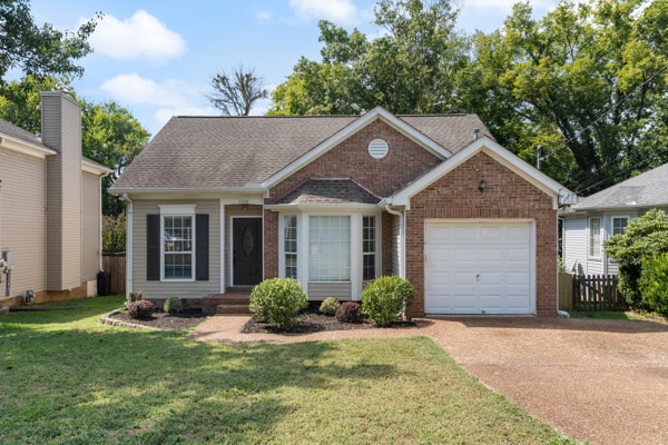 5244 Village Trce in Nashville, TN - Building Photo