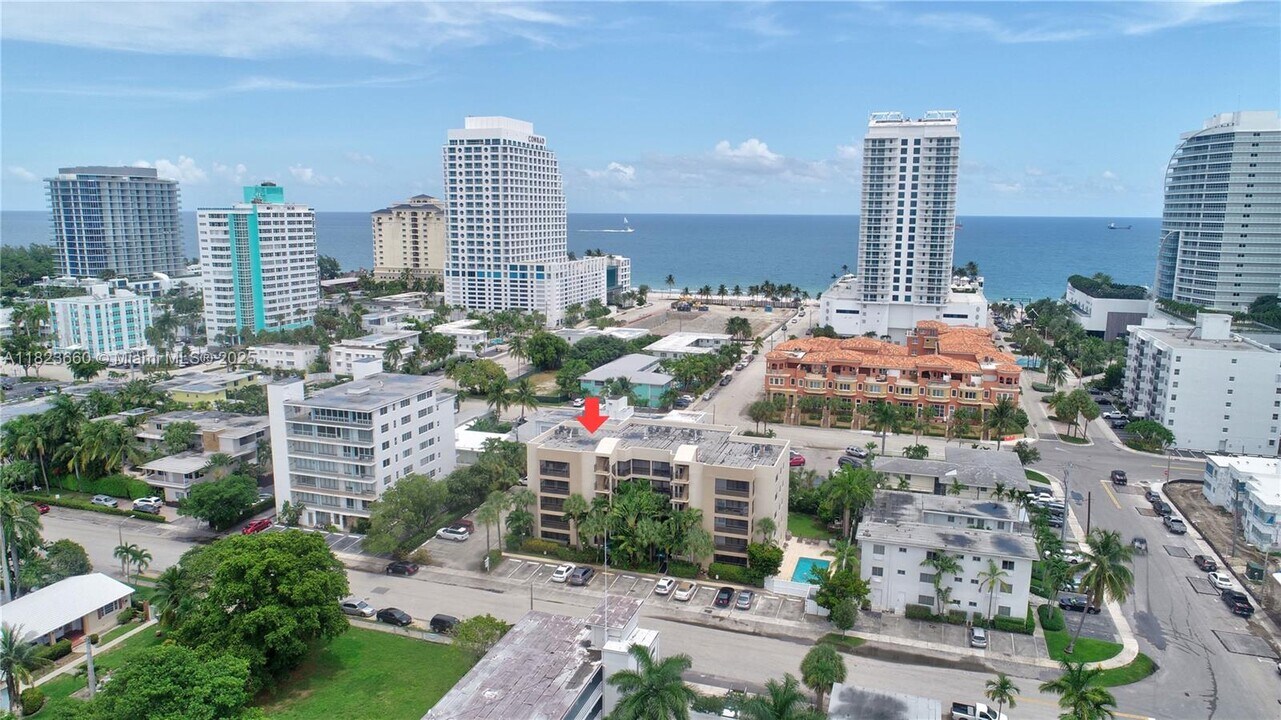 520 Orton Ave in Fort Lauderdale, FL - Building Photo