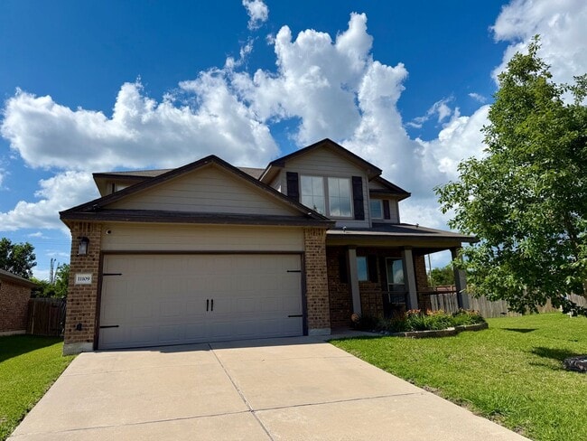 11109 Gainer Dr in Lorena, TX - Building Photo - Building Photo