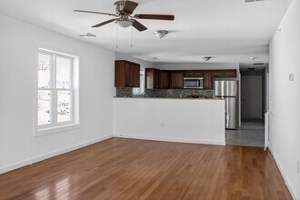 247 Pilgrim Ave in Worcester, MA - Building Photo - Building Photo