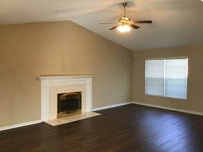 979 Dayspring Ln in Trenton, OH - Building Photo - Building Photo