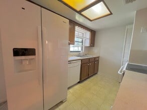 907 Van Dr in Auburndale, FL - Building Photo - Building Photo