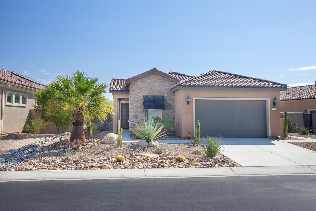 71 Syrah in Rancho Mirage, CA - Foto de edificio