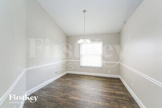 1413 Beth Page Ct in Brandon, FL - Foto de edificio - Building Photo