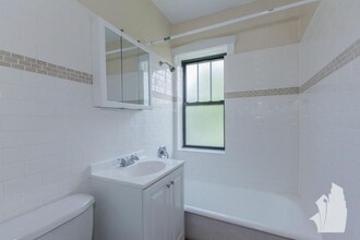 600 N Winchester Ave in Chicago, IL - Building Photo - Building Photo