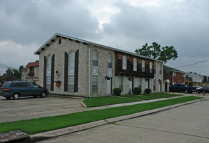 4512 Belle Dr Apartments