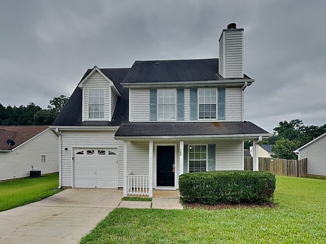 property at 140 Inverness Trce