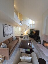 10 Gregory Pl in Larkspur, CA - Building Photo - Building Photo