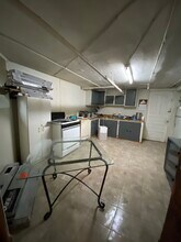 1620 W Thome Ave, Unit Best in Chicago, IL - Building Photo - Building Photo
