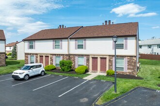 Cimmaron Station Condominium I in Columbus, OH - Foto de edificio - Building Photo