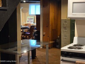 126 S Sherrin Ave in Louisville, KY - Building Photo - Building Photo