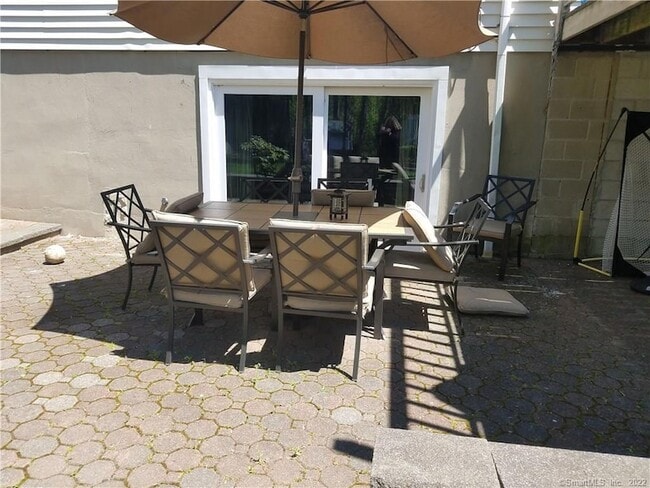 property at 17 Marian St