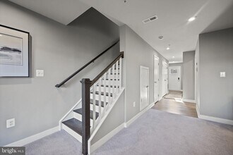 171 WOODGATE Cir in Lake Shore, MD - Building Photo - Building Photo