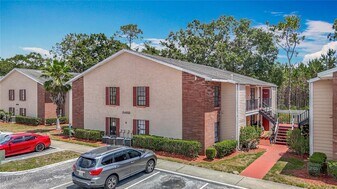 21032 Voyager Blvd in Land O Lakes, FL - Building Photo