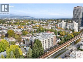 5085 McHardy St in Vancouver, BC - Building Photo - Building Photo