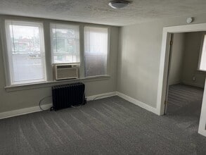 856 Ohio River Blvd, Unit 3 in Pittsburgh, PA - Building Photo - Building Photo