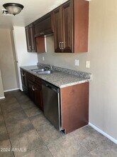 860 E Brown Rd in Mesa, AZ - Building Photo - Building Photo