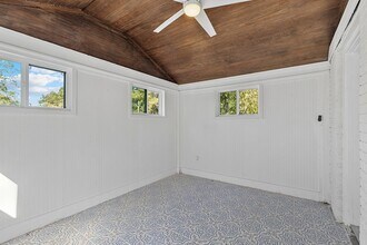 2011 Lexington Ave in East Point, GA - Building Photo - Building Photo