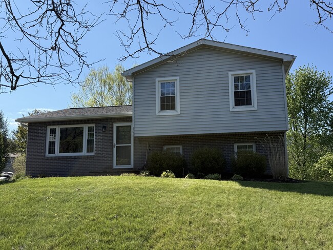 107 Melanie Ln in Bellefonte, PA - Building Photo - Building Photo