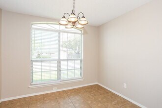 6406 Brookglen Dr in Arlington, TX - Building Photo - Building Photo