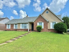 6734 State Line Rd in Memphis, TN - Building Photo - Building Photo
