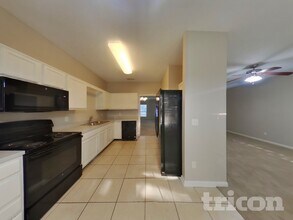 3840 Tallcott Dr in Jacksonville, FL - Building Photo - Building Photo