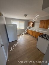 18429 Torrence Ave in Lansing, IL - Building Photo - Building Photo