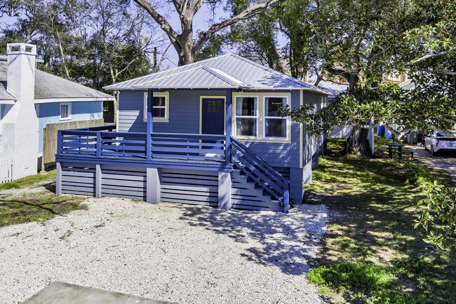 61 Lewis Blvd in St. Augustine, FL - Foto de edificio - Building Photo