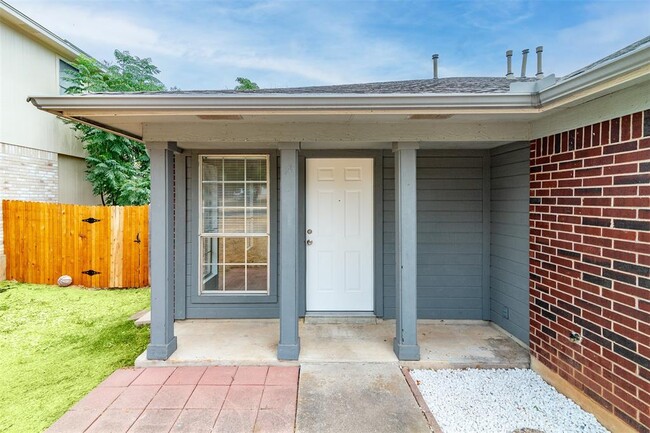 7229 Aldea Dr in Austin, TX - Building Photo - Building Photo