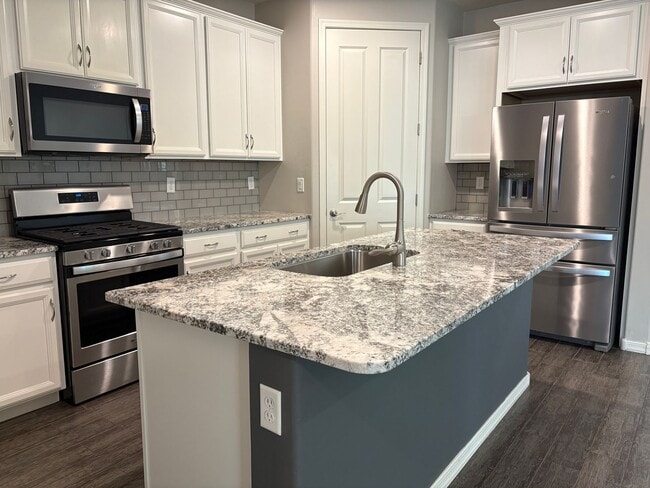 property at 2140 W Ephesus Ct