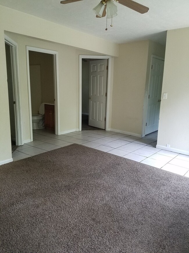 317 Clough St in Lebanon, MO - Building Photo - Building Photo