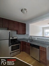 4409 N Wolcott Ave, Unit B3 in Chicago, IL - Building Photo - Building Photo