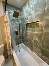 7476 E Arkansas Ave, Unit 3402 in Denver, CO - Foto de edificio - Building Photo