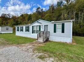 244 Lucky Lane in Barboursville, WV - Building Photo