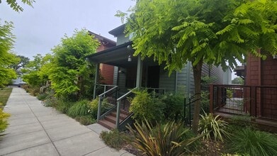 9127 Thiessen Ln in Graton, CA - Building Photo - Building Photo