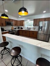 1403 Stonehaven Way in Tarpon Springs, FL - Building Photo - Building Photo