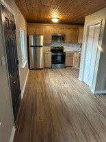 420 N Everhart Ave, Unit 213 in West Chester, PA - Building Photo