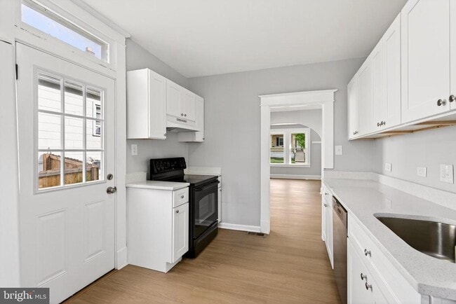 29 W Elm Ave in Baltimore, MD - Building Photo - Building Photo