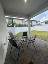 8195 NW 45th St in Doral, FL - Building Photo - Building Photo